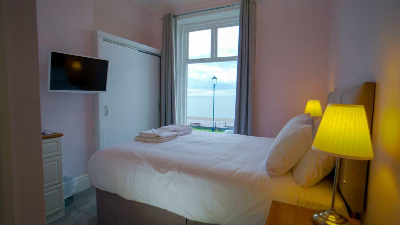 Carmel House Hotell Llandudno Exteriör bild