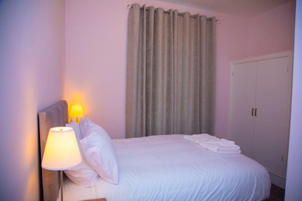 Carmel House Hotell Llandudno Exteriör bild